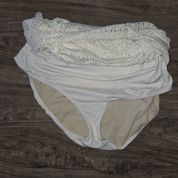 Torrid Lace Cream Swim Skirt - Picture 3 of 3